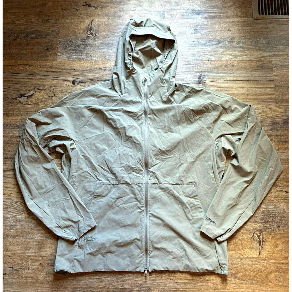 lululemon Men’s Beige Hooded Full Zip Nylon Athletic Jacket XL Flaws Shown